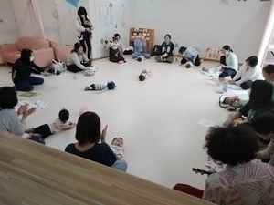 子育てサロン5月の様子・6月の予定