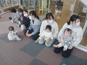 子育てサロン２月の様子・３月の予定