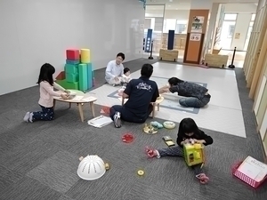 子育てサロン１０月の様子・１１月の予定