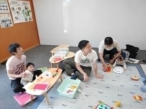 子育てサロン5月の様子・6月の予定